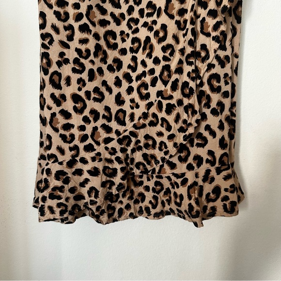 H&M Leopard Print Mini Dress - Picture 4 of 6